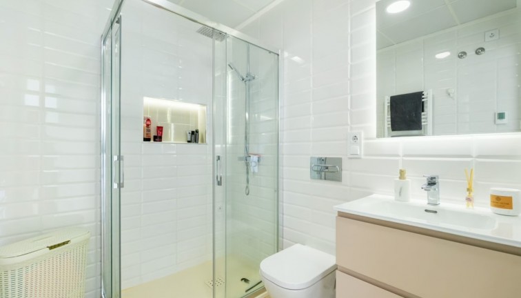 Resale - Chalet - Pilar de la Horadada