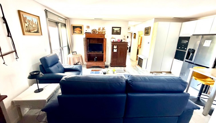 Resale - Apartment - Orihuela Costa - La Zenia