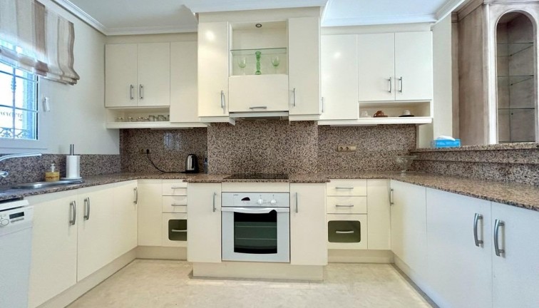 Reventa - Apartamento - Apartamento en el último piso - Dehesa de campoamor - Campoamor