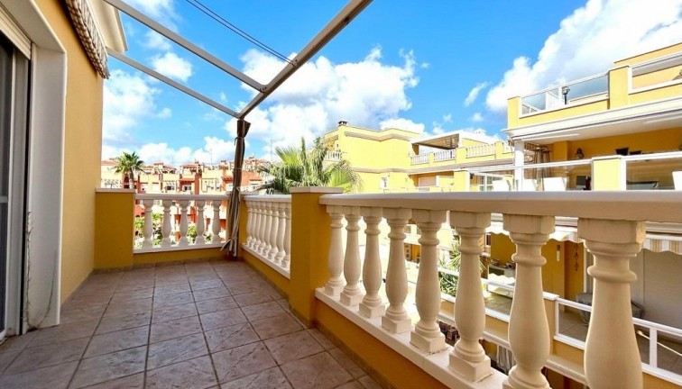 Reventa - Apartamento - Apartamento en el último piso - Dehesa de campoamor - Campoamor