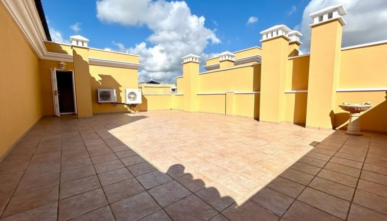Reventa - Apartamento - Apartamento en el último piso - Dehesa de campoamor - Campoamor