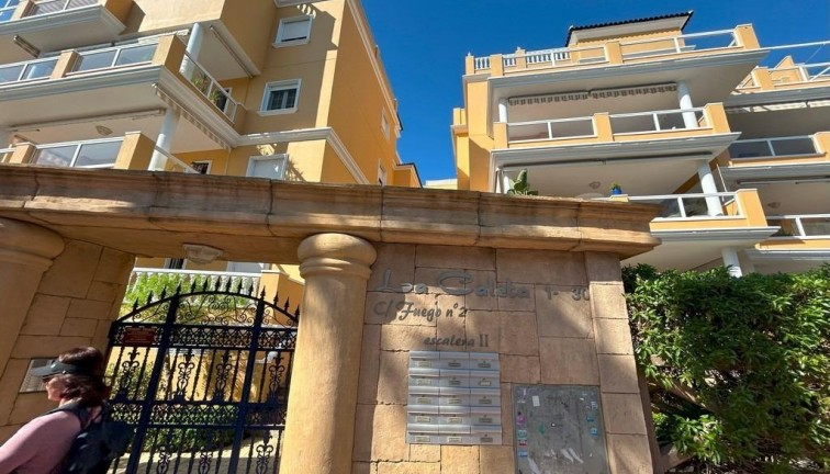 Reventa - Apartamento - Apartamento en el último piso - Dehesa de campoamor - Campoamor