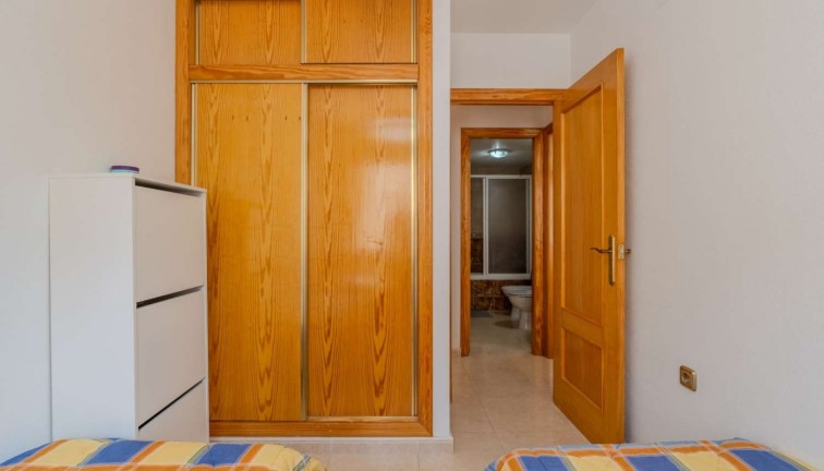 Reventa - Apartamento / piso - Torrevieja - El molino