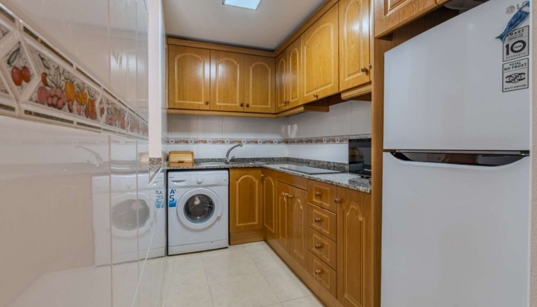 Reventa - Apartamento / piso - Torrevieja - El molino