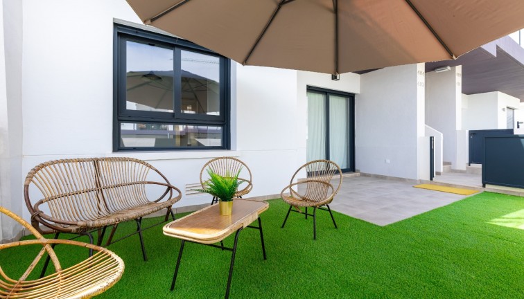 Reventa - Apartamento / piso - San Miguel de Salinas