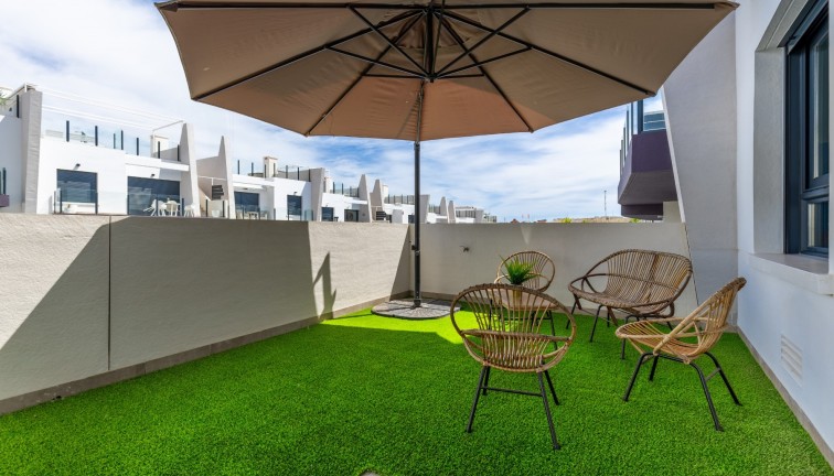 Reventa - Apartamento / piso - San Miguel de Salinas