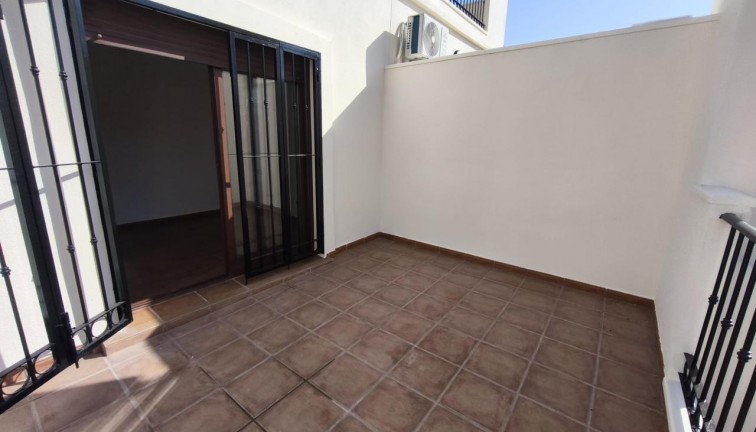 Resale - Bungalow - Algorfa - Avenida Antonio Pedrera Soler, 03169