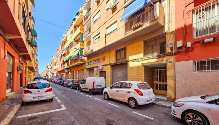 Jälleenmyynti - Asunto - Alacant - Carrer Antares, 57, 03006