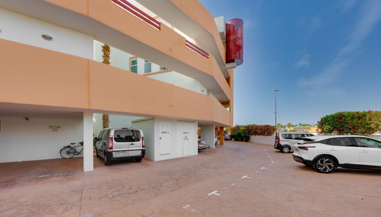 Reventa - Apartamento / piso - Orihuela Costa