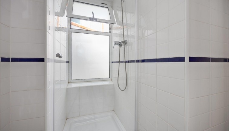Reventa - Apartamento / piso - Orihuela Costa