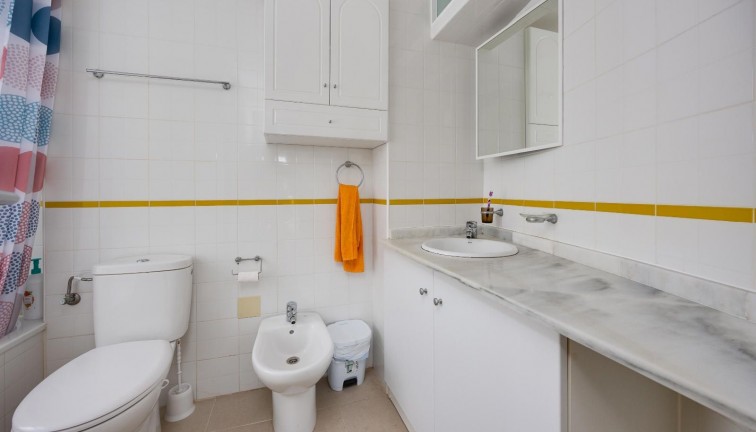 Reventa - Apartamento / piso - Orihuela Costa