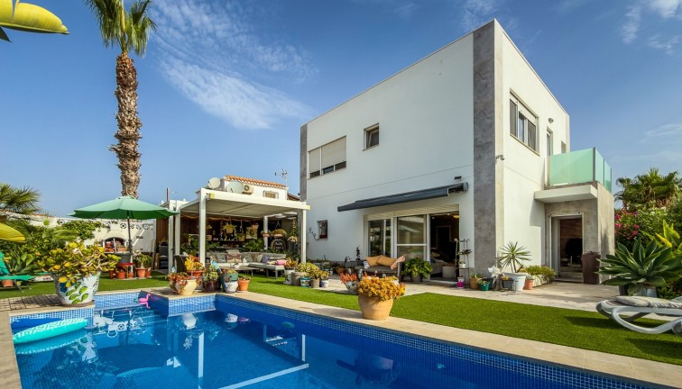 Resale - Chalet - Torrevieja - Torreta Florida
