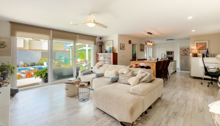 Resale - Chalet - Torrevieja - Torreta Florida