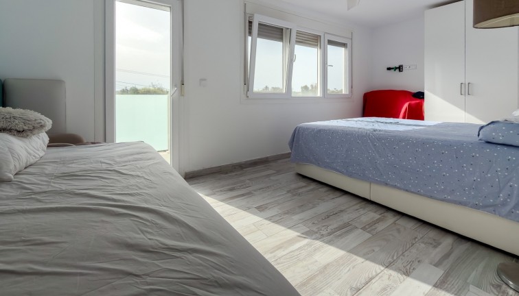 Resale - Chalet - Torrevieja - Torreta Florida