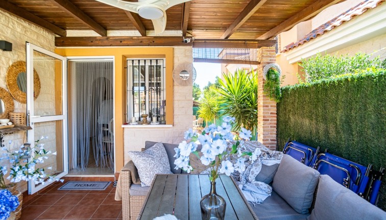 Reventa - Chalet - El Raso - Guardamar del Segura
