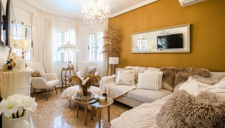 Reventa - Chalet - El Raso - Guardamar del Segura