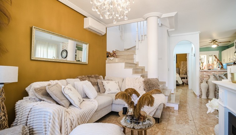 Reventa - Chalet - El Raso - Guardamar del Segura