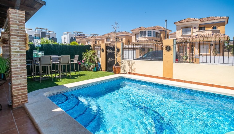 Reventa - Chalet - El Raso - Guardamar del Segura