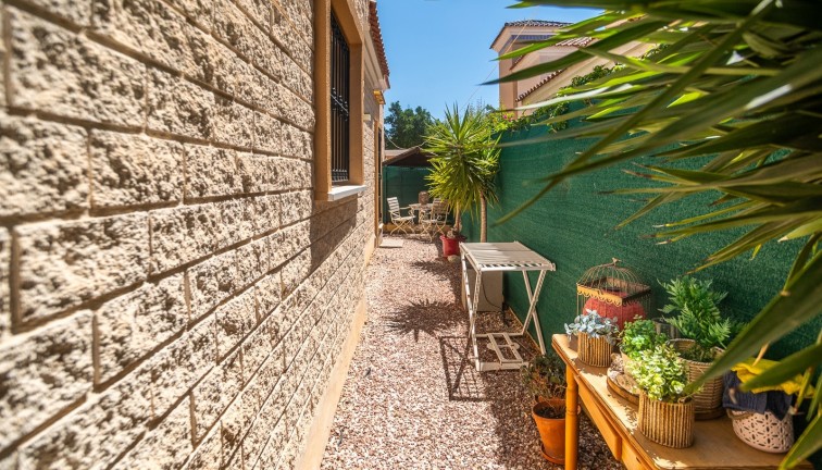 Reventa - Chalet - El Raso - Guardamar del Segura