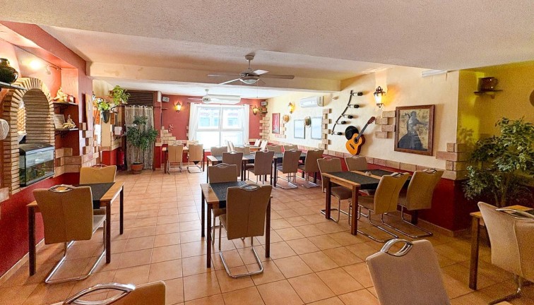 Reventa - Comercial - Torrevieja - La veleta