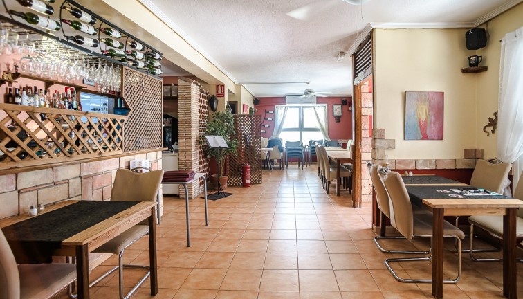 Reventa - Comercial - Torrevieja - La veleta