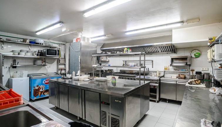 Reventa - Comercial - Torrevieja - La veleta