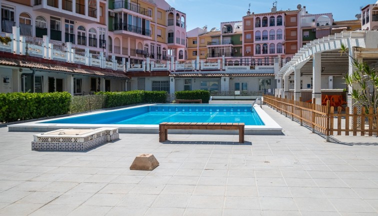 Reventa - Comercial - Torrevieja - La veleta