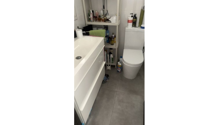 Resale - Apartment - Top Floor Apartment - Torrevieja - Playa de los Locos
