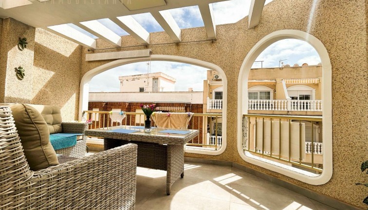 Resale - Apartment - Top Floor Apartment - Torrevieja - Playa de los Locos