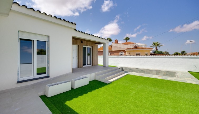 Reventa - Chalet - Torrevieja - El chaparral
