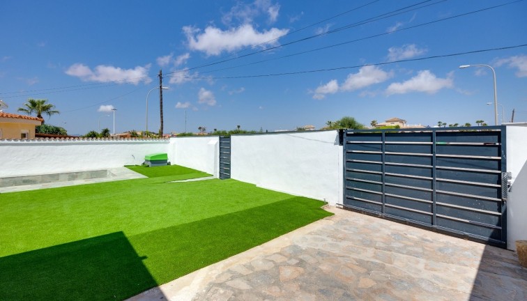 Reventa - Chalet - Torrevieja - El chaparral