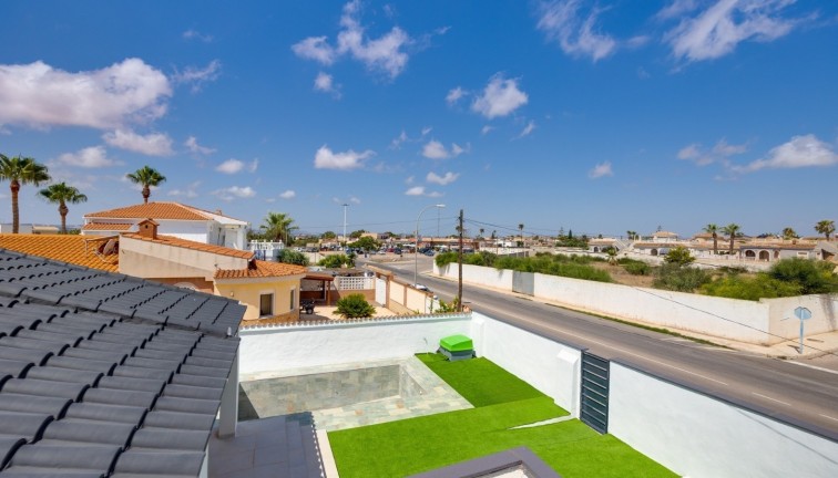 Reventa - Chalet - Torrevieja - El chaparral