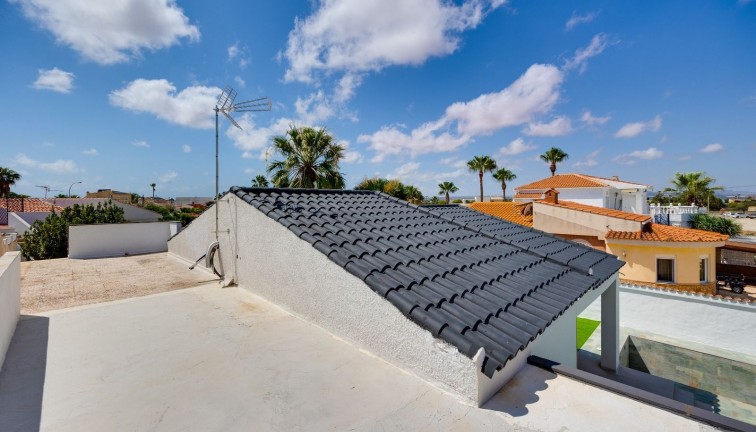 Reventa - Chalet - Torrevieja - El chaparral