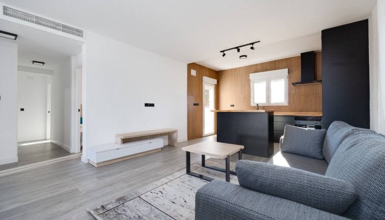 Reventa - Chalet - Torrevieja - El chaparral