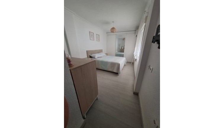 Återförsäljning - Lägenhet - Torrevieja