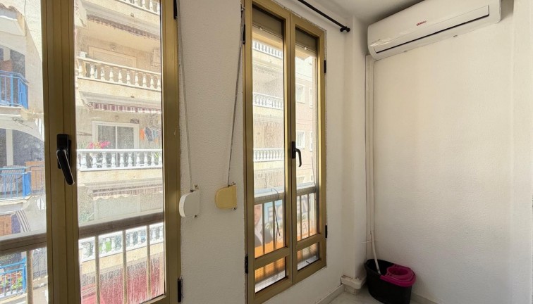 Resale - Studio - Torrevieja - Playa del Cura