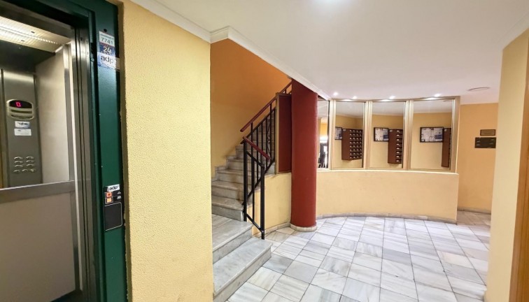 Resale - Studio - Torrevieja - Playa del Cura