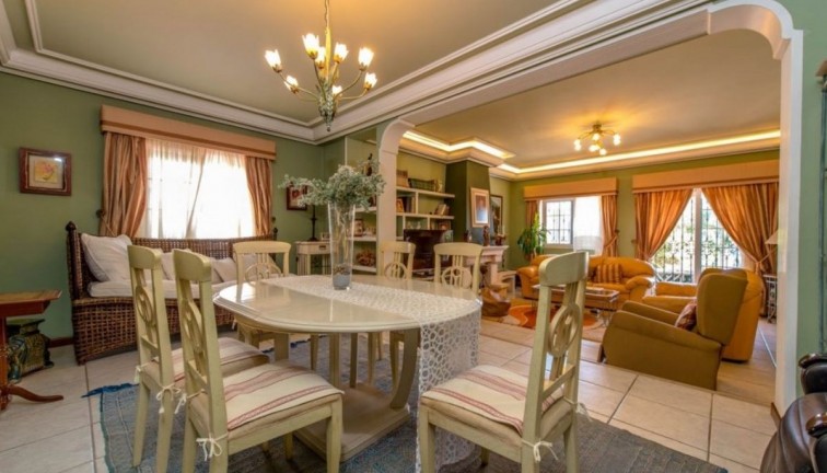 Reventa - Chalet - Torrevieja - LA MATA