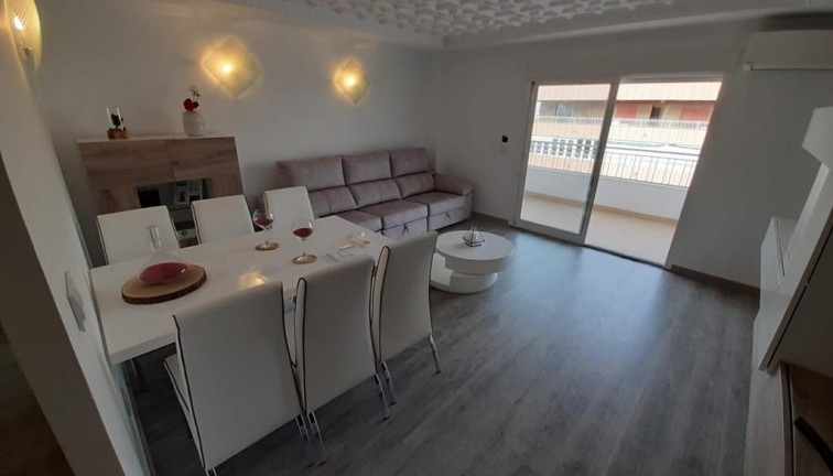 Resale - Apartment - Torrevieja - Acequion