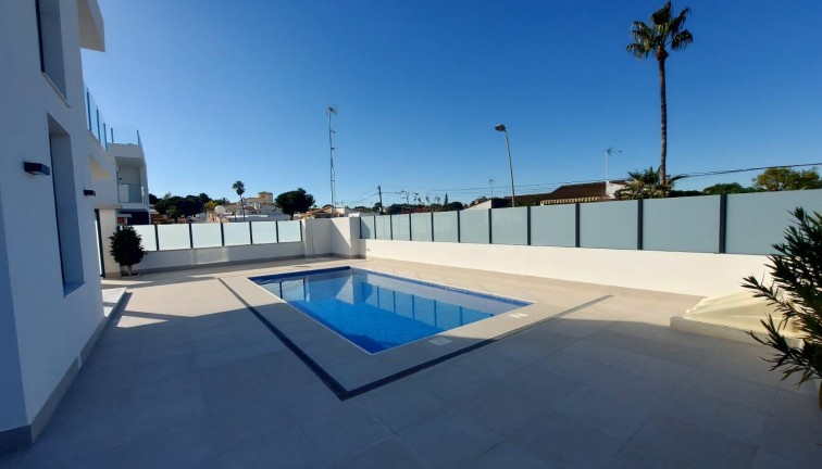 Reventa - Chalet - Torrevieja - Los Balcones