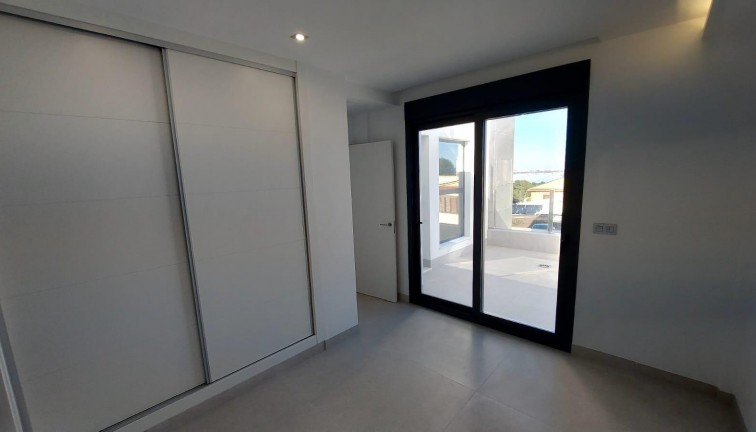 Reventa - Chalet - Torrevieja - Los Balcones