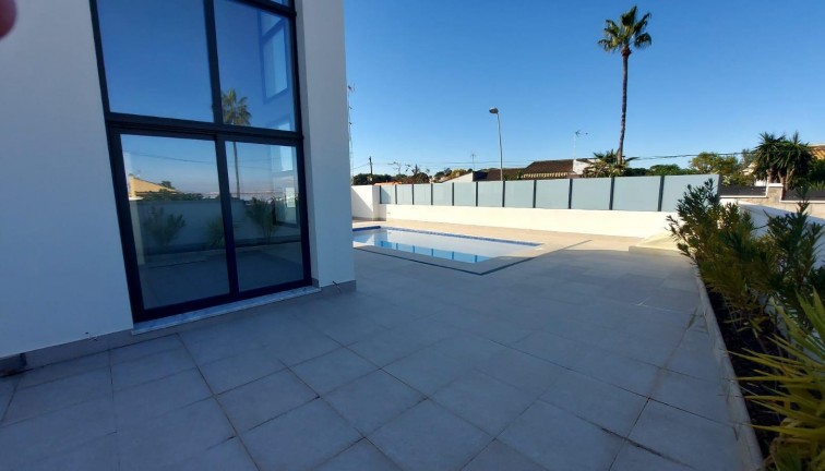 Reventa - Chalet - Torrevieja - Los Balcones