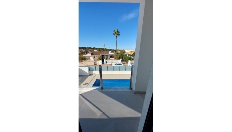 Reventa - Chalet - Torrevieja - Los Balcones