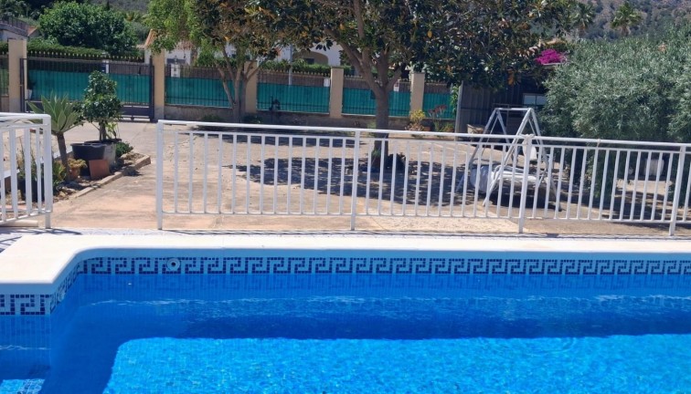 Reventa - Solar - Orihuela - La Matanza