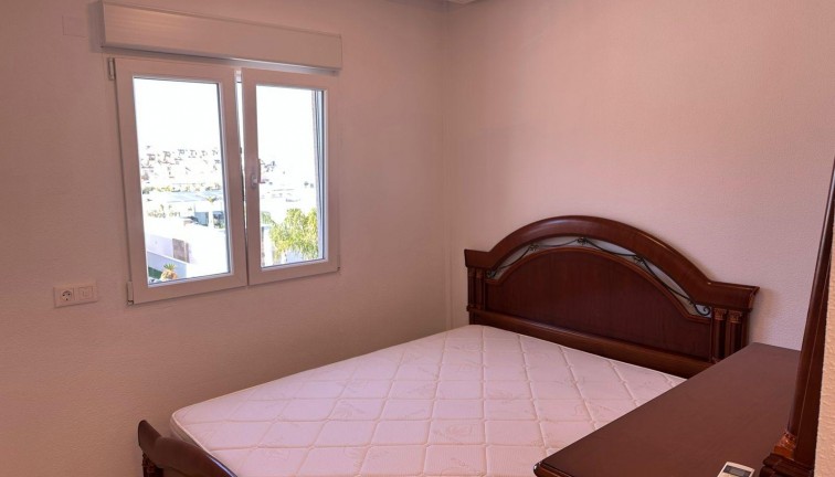 Resale - Chalet - Torrevieja - Villamartín