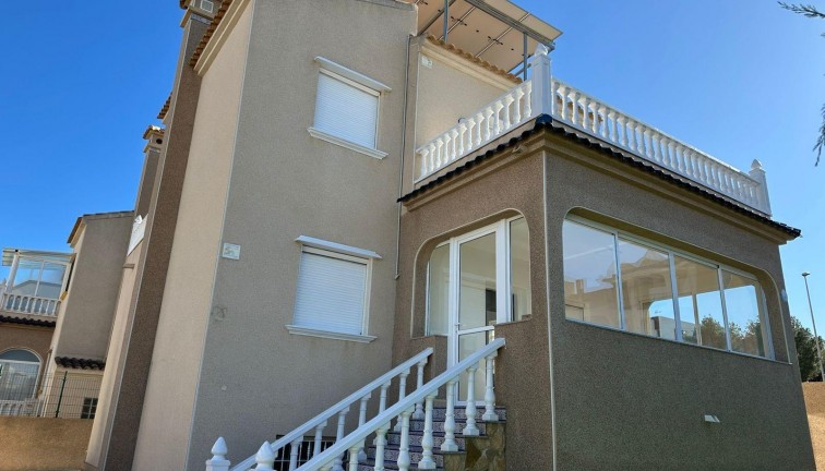 Resale - Chalet - Torrevieja - Villamartín