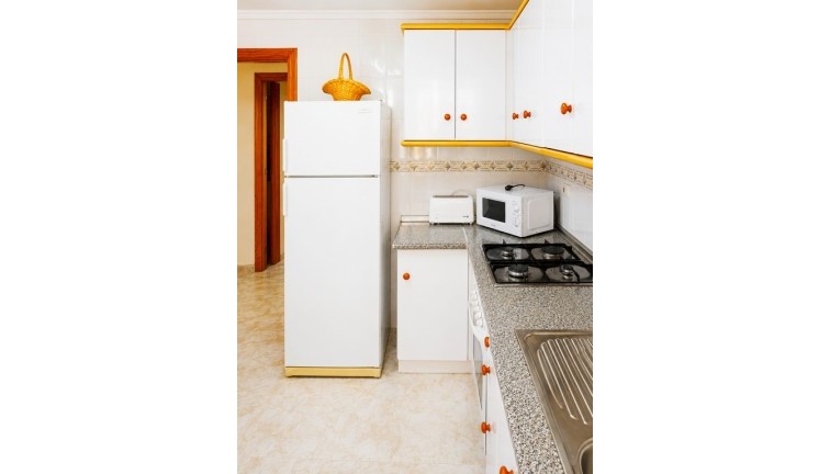 Resale - Apartment - Torrevieja - Playa del Cura