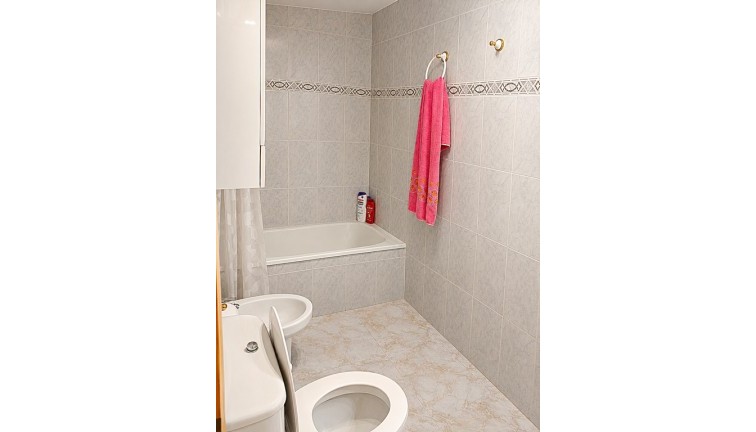 Resale - Apartment - Torrevieja - Playa del Cura