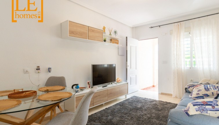 Resale - Bungalow - Torrevieja - Aguas Nuevas