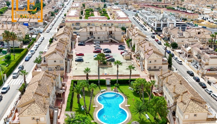Resale - Bungalow - Torrevieja - Aguas Nuevas